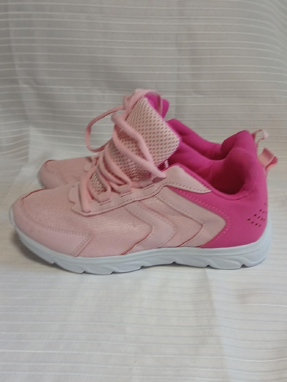 Kids Pink Athletic Sneakers - Lightweight Comfort